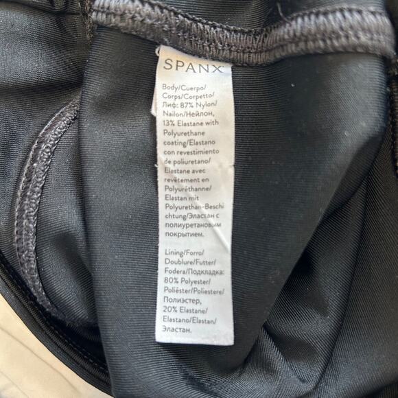 Spanx Black Faux Leather Leggings Size S - Picture 12 of 15